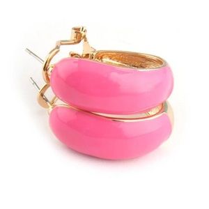 Pink & gold colored small hoop dangle earrings